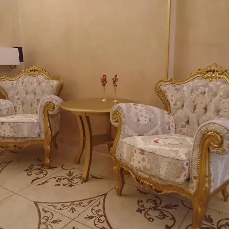 Apartament Bourgeois *